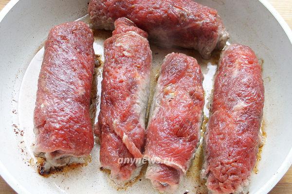 Рулет мясной с черносливом — пошаговый рецепт с фото