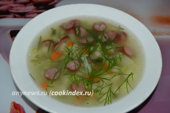 Гороховый суп с копчеными охотничьими колбасками