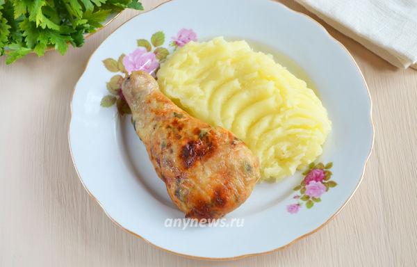 Куриные ножки фаршированные сыром и овощами - пошаговый рецепт