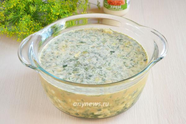 Домашняя окрошка с курицей на квасе