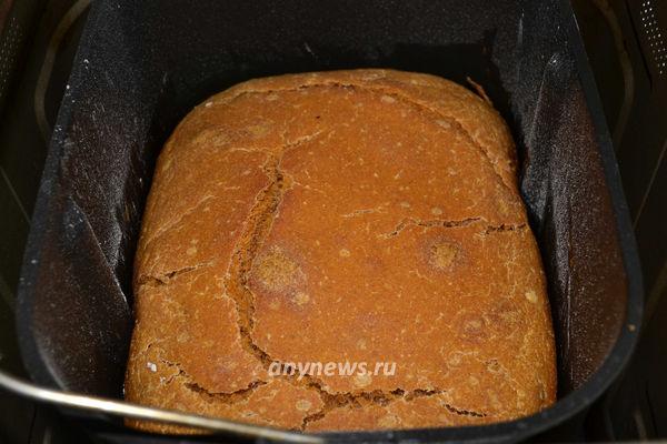 Томатный хлеб готовится в хлебопечке 4 часа