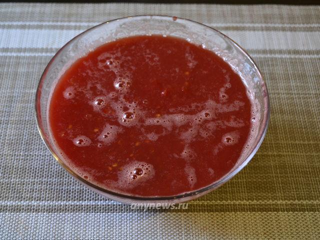 Домашний кетчуп - пропускаем томаты через мясорубку