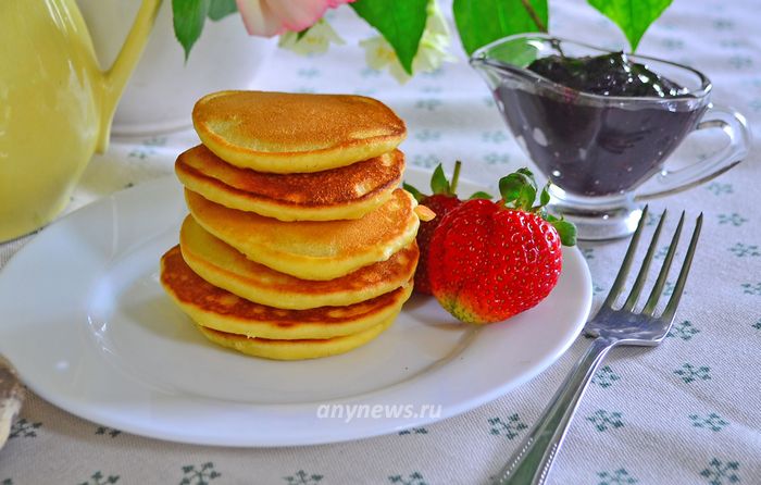 оладьи из кукурузной и пшеничной муки на кефире