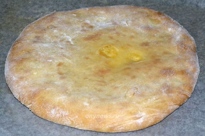 Осетинский пирог с картошкой и сыром - пошаговый рецепт