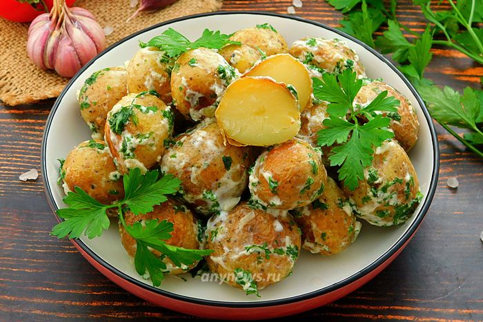 Суп картофельный со сметаной и грибами - рецепты высокой кухни на ремонты-бмв.рф