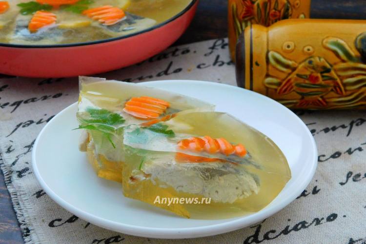Заливное из рыбы с желатином - рецепт