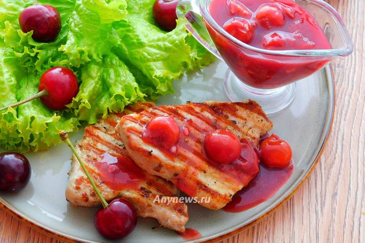 Простой соус из вишни к мясу - рецепт