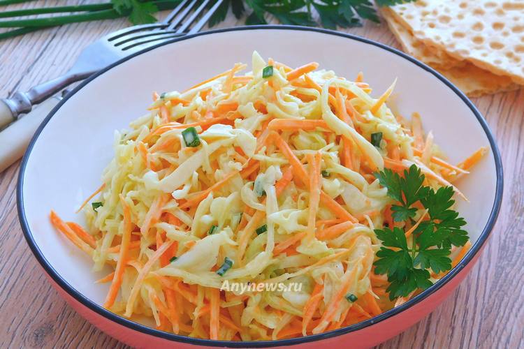 Классический салат Коул слоу - дать постоять в холодильнике