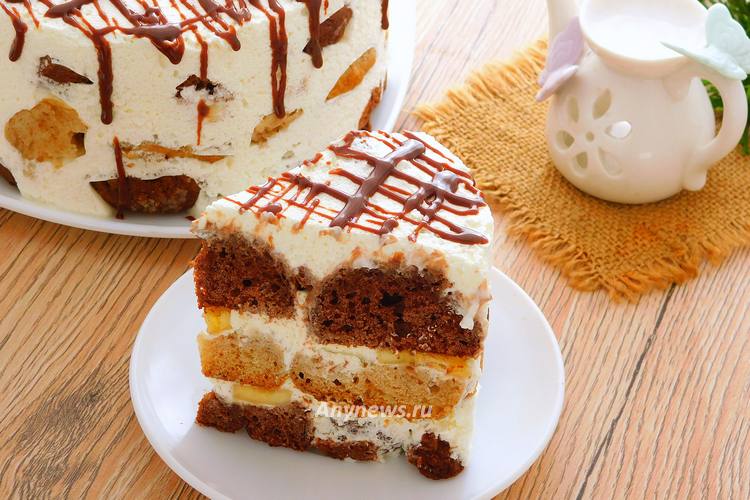 Торт из пряников с бананами и сметаной - рецепт