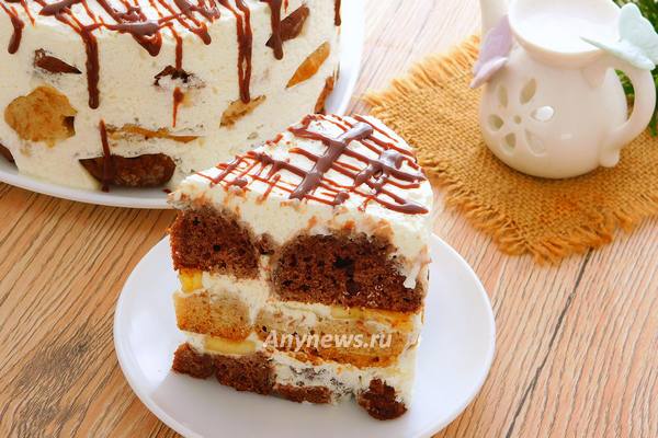 Торт из пряников с бананами и сметаной