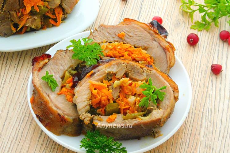 Рулет из индейки в духовке - рецепт