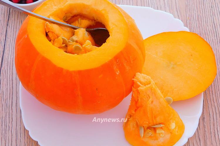 Тыкву вымыть, выбрать мякоть