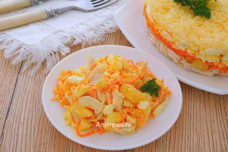 Салат из моркови по-корейски с курицей - рецепт