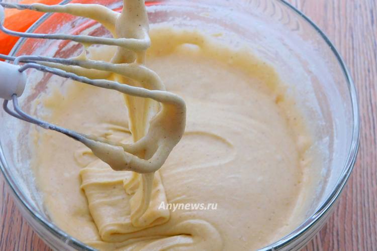 Морковный пирог в мультиварке - тесто