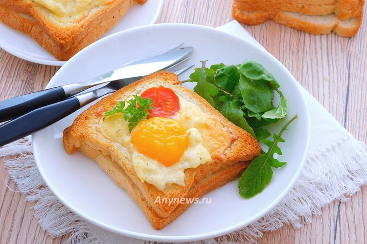 Яйцо в хлебе в духовке - рецепт