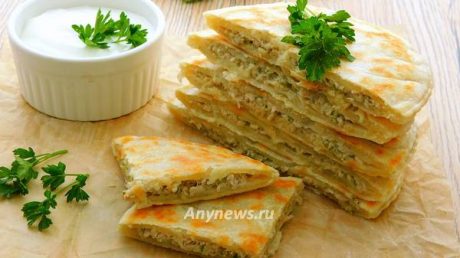 Лепешки с фаршем на сковороде