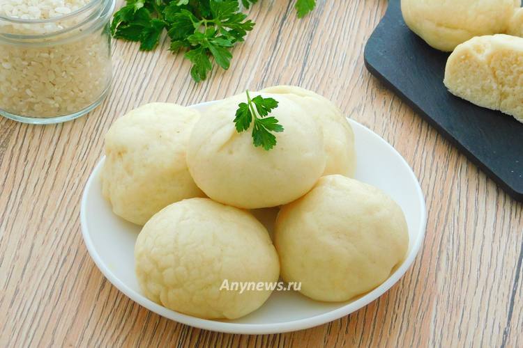 Китайские рисовые булочки приготовленные на пару