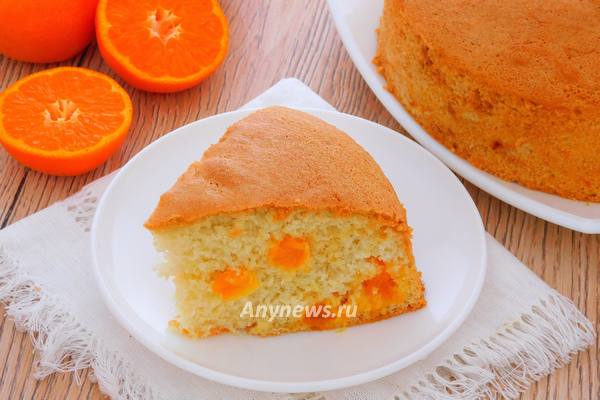 Шарлотка с мандаринами в духовке